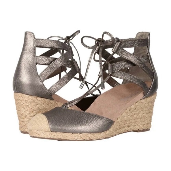 Vionic Gray Cream Calypso Wedge Sandals with Modern T-Strap - Picture 8 of 14
